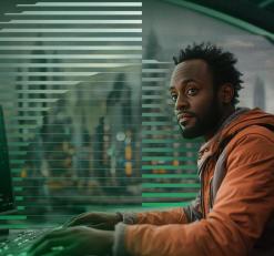 最大93％の高速レスポンスを実現