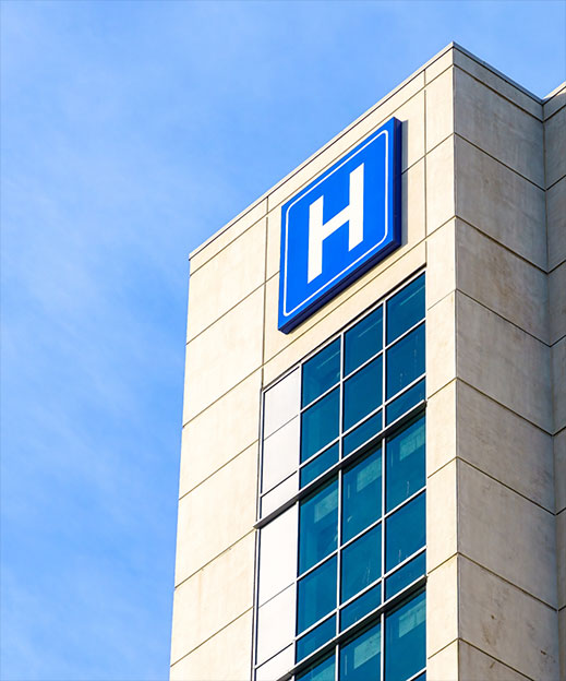 病院の建物の画像